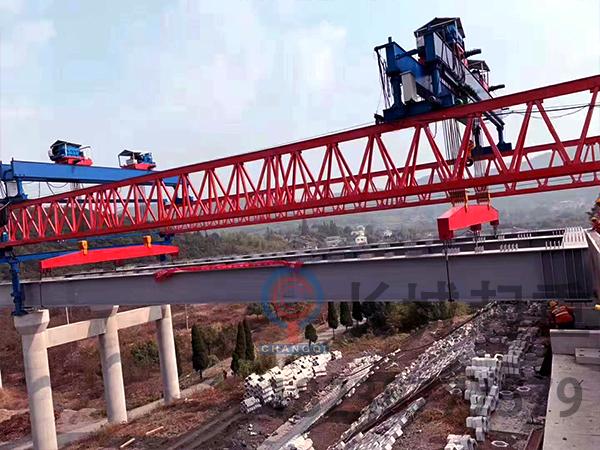 智能化架橋機(jī)的首要優(yōu)勢體現(xiàn)在施工效率