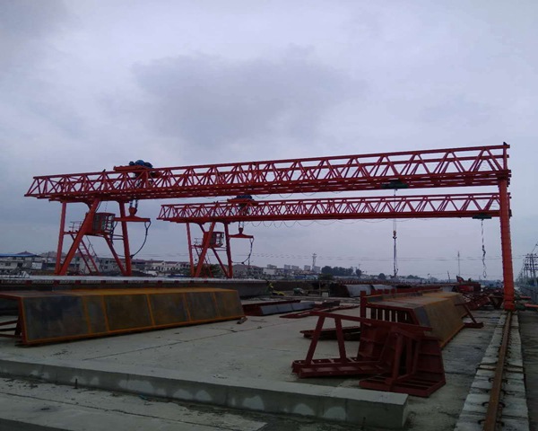 浙江溫州門式起重機廠家解決溜坡問題重大突破