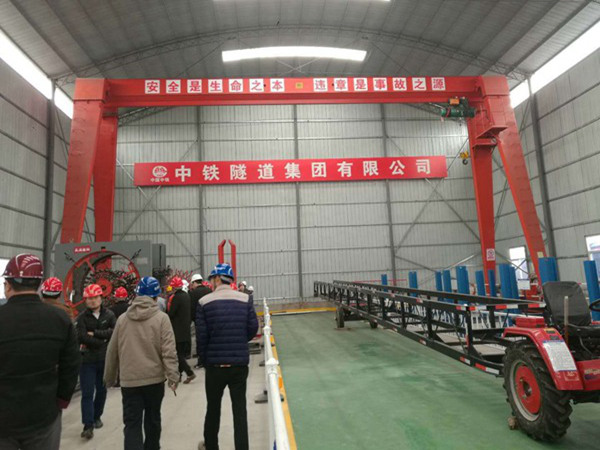 廣西桂林龍門吊廠家 愛我就買我呀