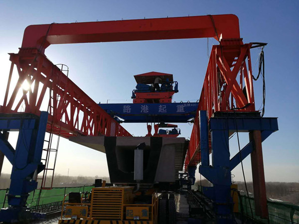 云南臨滄架橋機公司買大送小