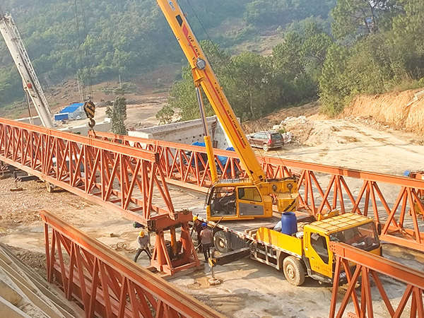 陜西渭南架橋機公司上線