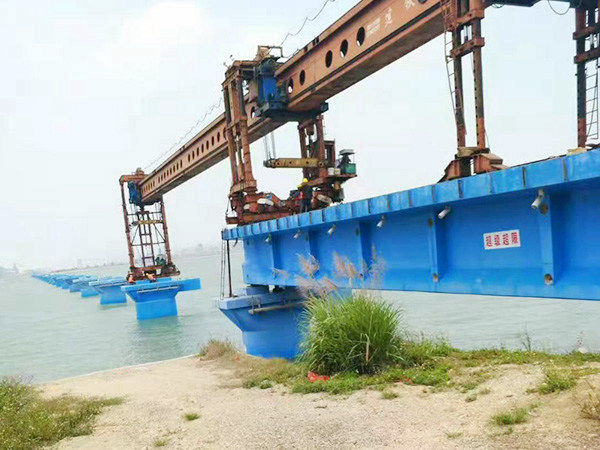 云南大理雙梁式架橋機租賃廠家