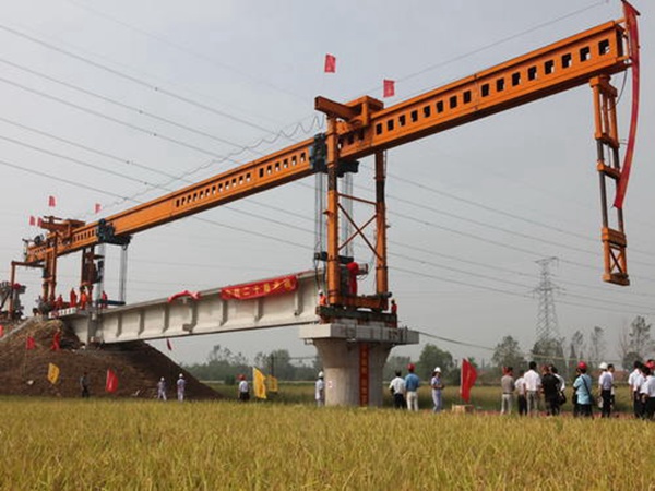 陜西榆林90噸架橋機(jī)租賃廠家T梁