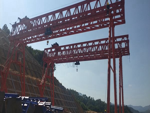 浙江金華龍門吊廠家冶金式