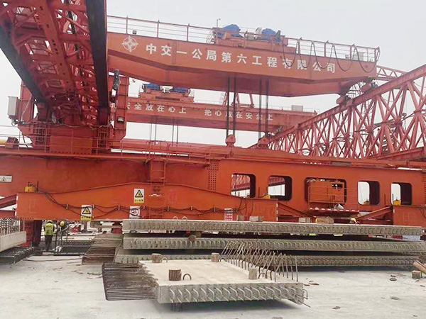 四川眉山架橋機廠家 電液系統(tǒng)的保養(yǎng)