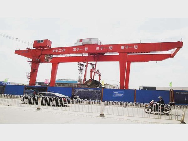 安徽蚌埠龍門吊公司單梁起重機(jī)電氣故障排除