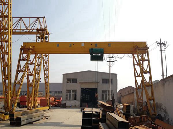 四川廣安龍門吊公司來給大家介紹起重機的基礎
