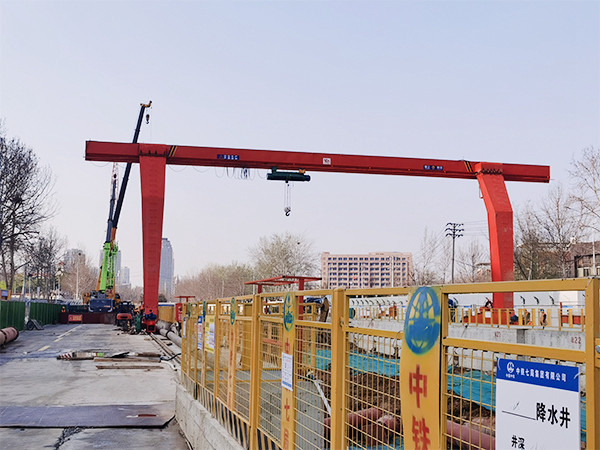 湖南岳陽龍門吊廠家為廣大朋友提供產(chǎn)品及服務